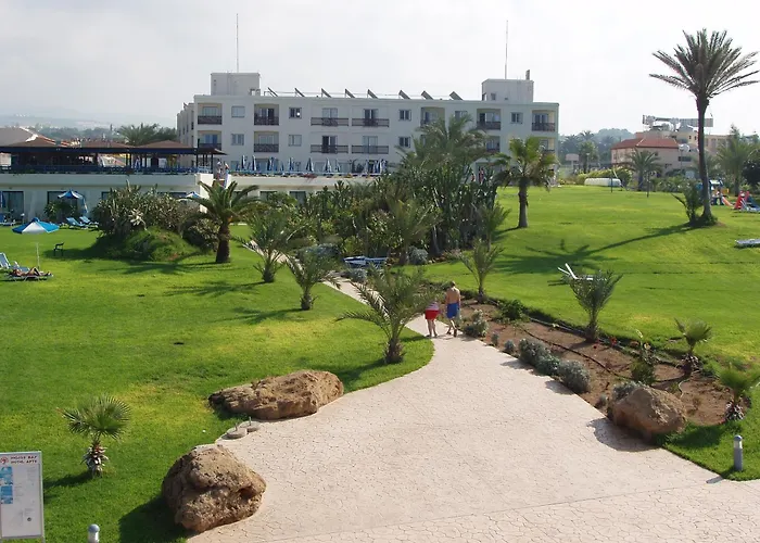 Helios Bay Hotel And Suites