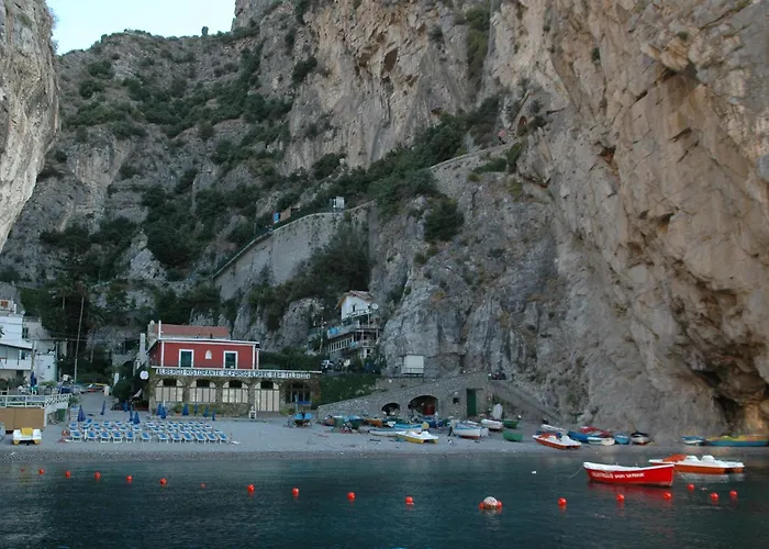 Hotel Alfonso A Mare