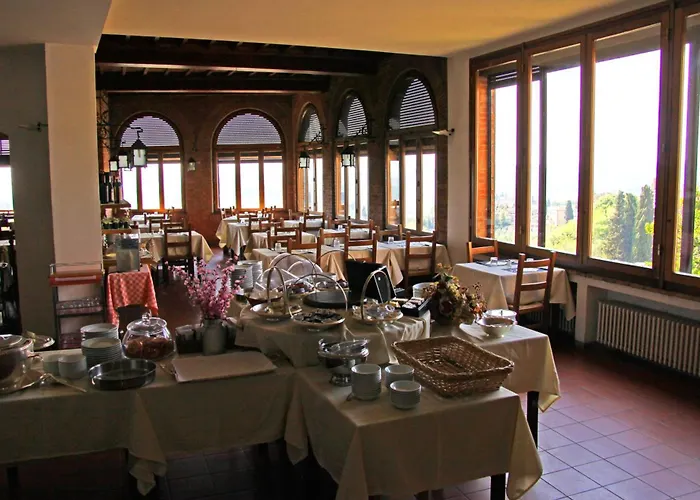 Hotel La Cisterna