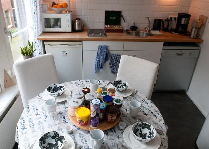 Bed & Breakfast Westviolet