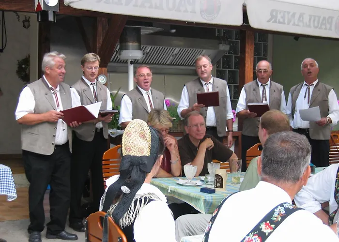 Gasthof&Hotel Goldener Hirsch