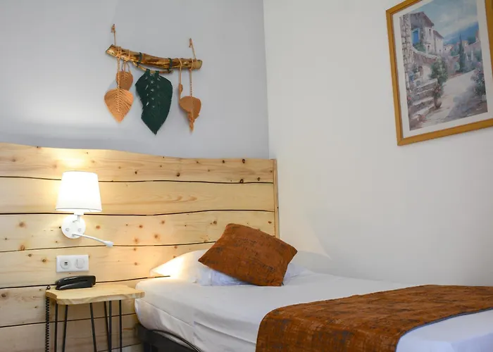 Hotel Busby