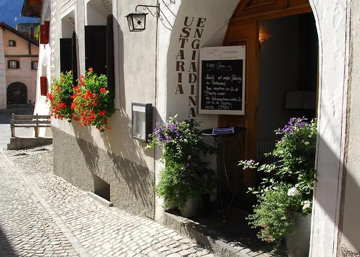 Hotel Garni Engiadina - Boutique Hotel