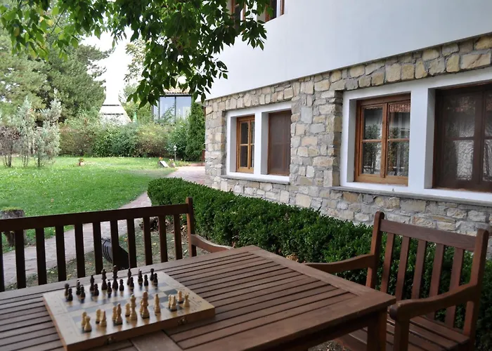 Hotel Izvora - Garden Retreat