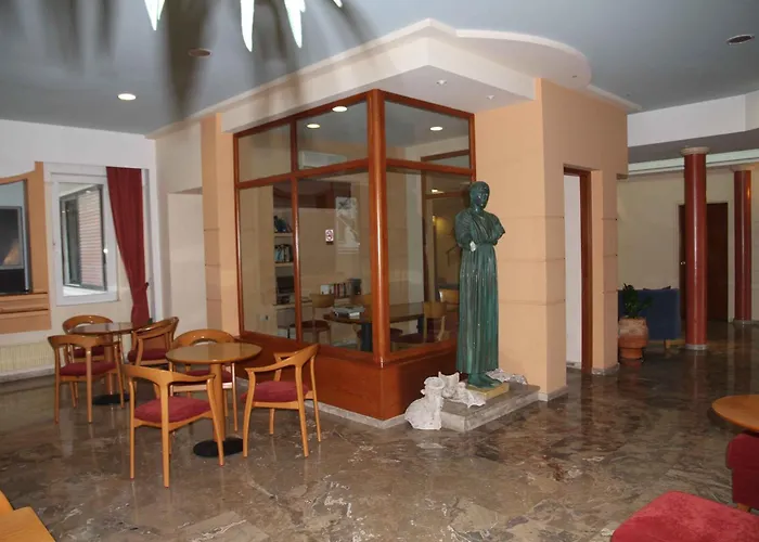 Astron Hotel