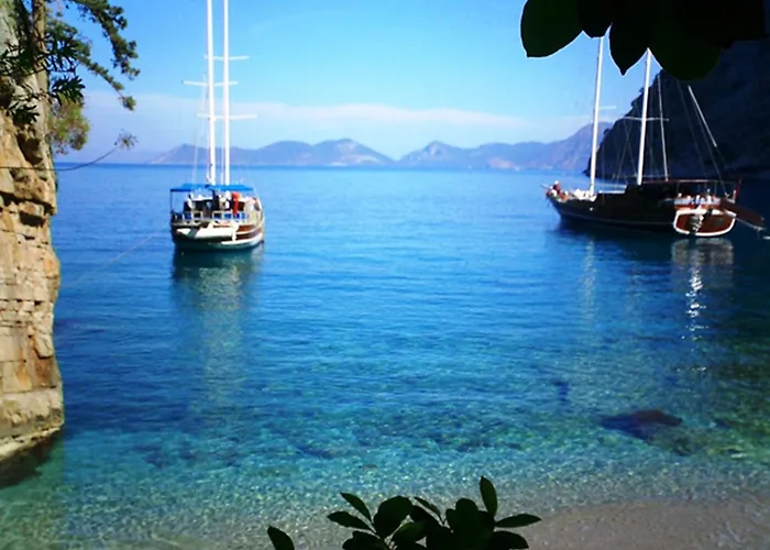 Magic Tulip Beach Hotel