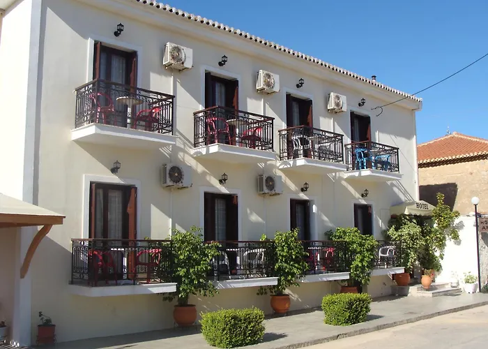 Hotel Aris