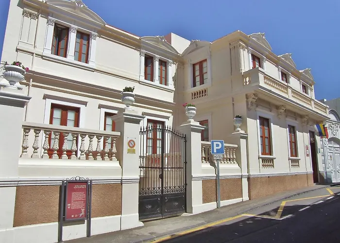 Hotel Alhambra