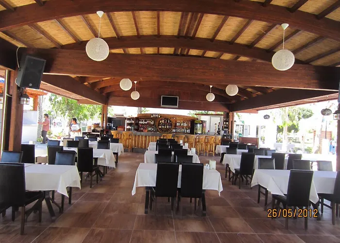 Irem Garden Hotel & Apartments