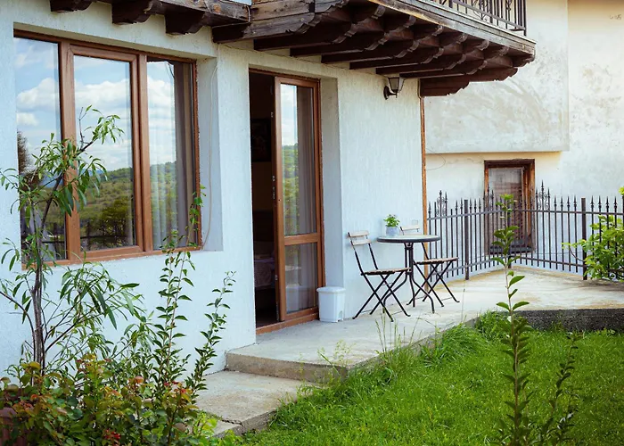 Family Hotel "Slavianska Dusha" - Free Parking
