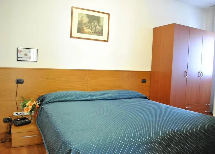 Rometta Hotel