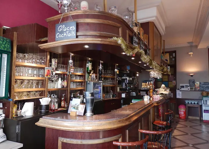 Hotel Cafe Les Fleurs