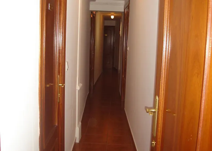Hotel Mesón del Gallo