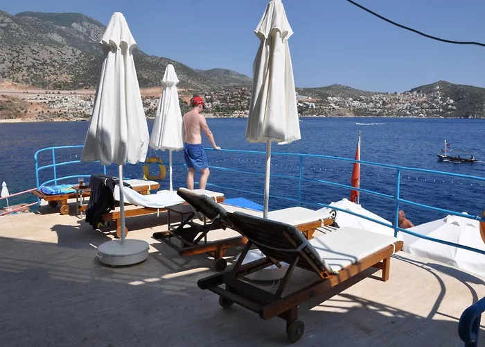 Caretta Hotel