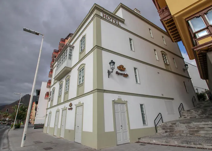 Hotel Emblemático Holiday Time