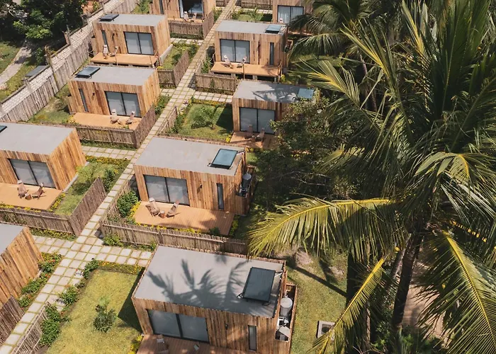 Lalagalu - Beachfront Ecocabins