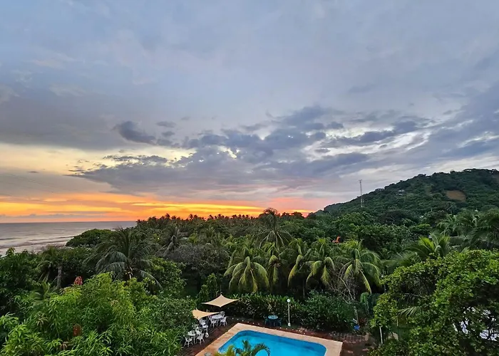 Jaco Mizata Beach&River