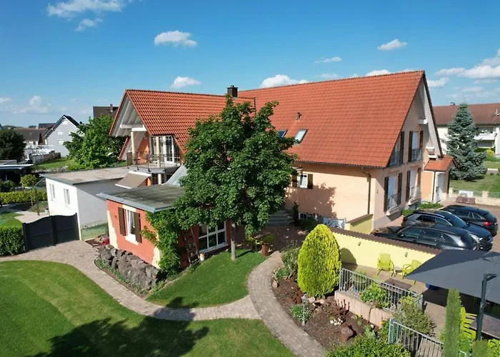 Hotel & Gaestehaus Im Ziegelweg Klimatisiert Eintrittskarten Fuer Den Europa-Park Erhalten Sie Garantiert Ueber Uns