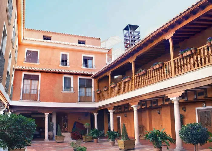 Hotel Menano