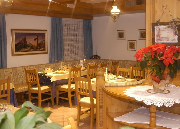 Debra Park Hotel