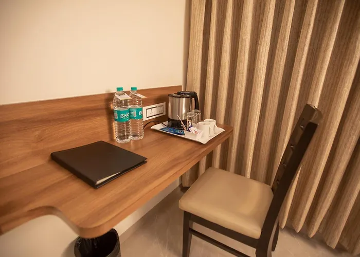 Hotel Naaz Executive