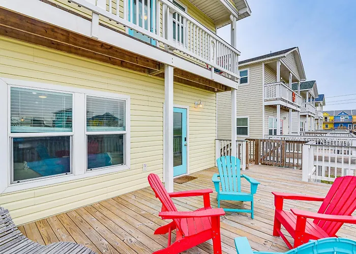 Serene Surfside Beach Retreat W/ Ocean Views!