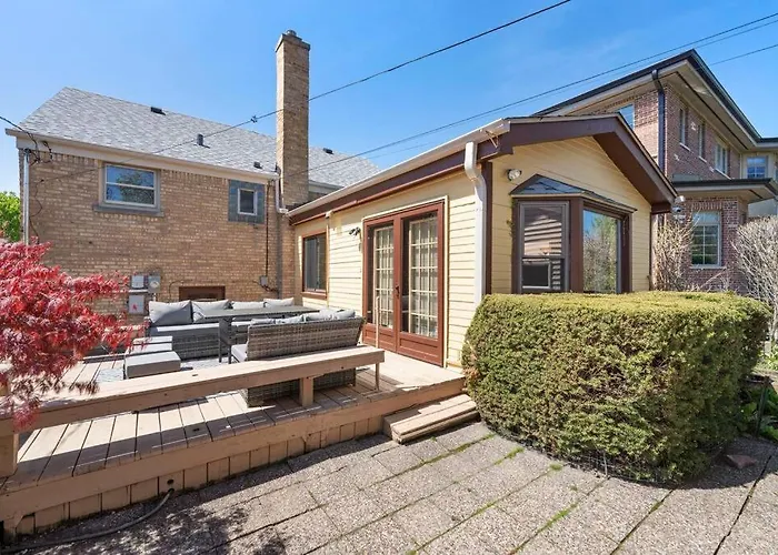 Urban Oasis - Kid Friendly - Quiet Street