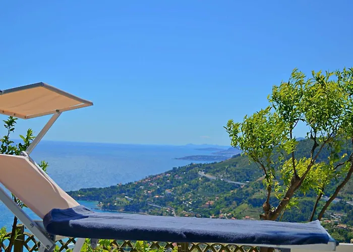 La Riserva Di Castel D'Appio- Charme & Relax