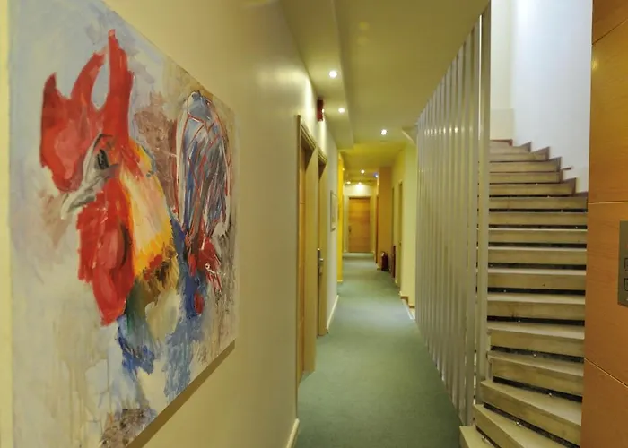Adonis City Hotel