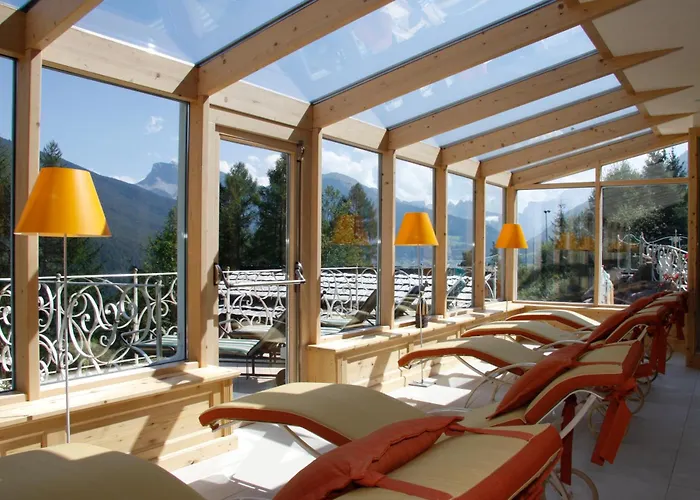 Hotel Albion Mountain Spa Resort Dolomites