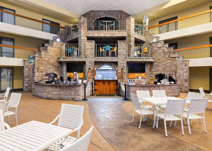 Baymont By Wyndham Shakopee