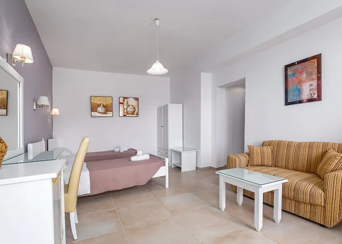 Oasis Hotel