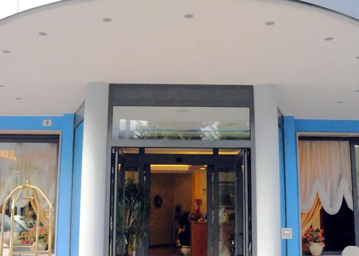 Hotel Crystal