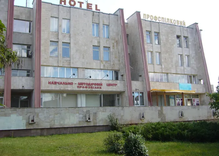 Hotel Profspilkovyi