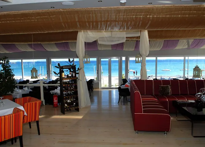 Sacallis Inn Beach Hotel