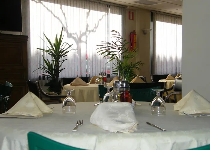 Hotel Magallón