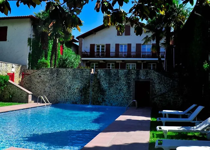 Hôtel des Pyrénées