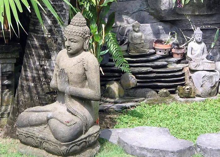 Puri Ayu