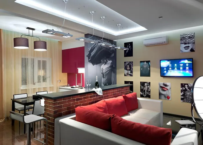 De Gaulle Boutique Hotel