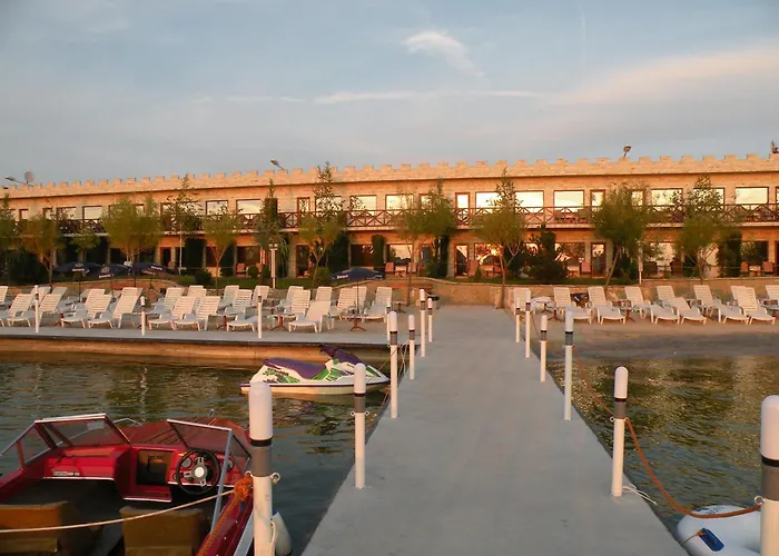 Hotel La Scoica Land