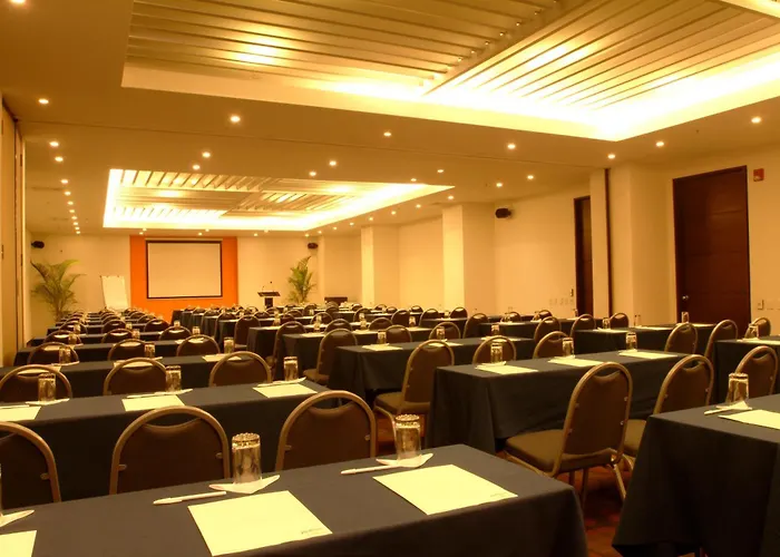 Decapolis Hotel Panama City
