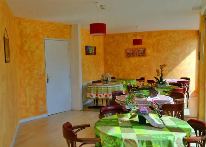 Hotel Le Saint Vorles