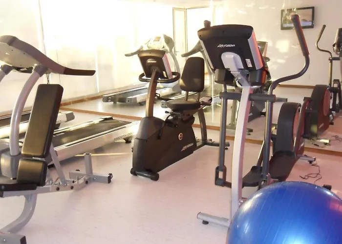 Real Colonia Hotel & Suites