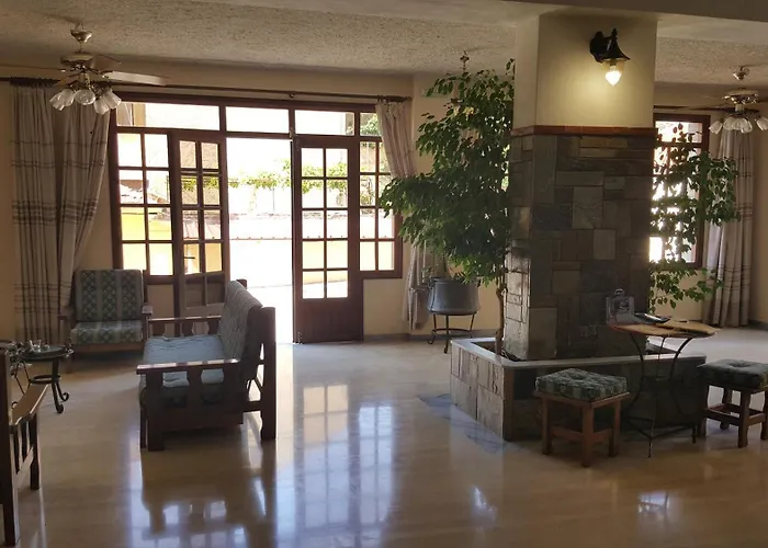 Moustakis Hotel