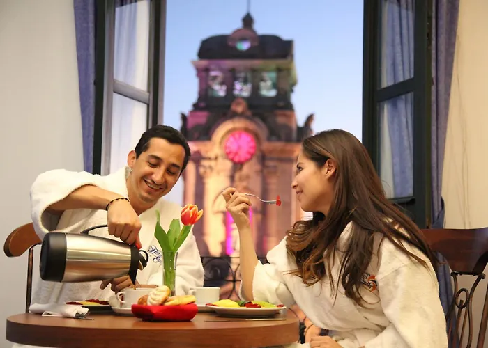 Hotel Ciros