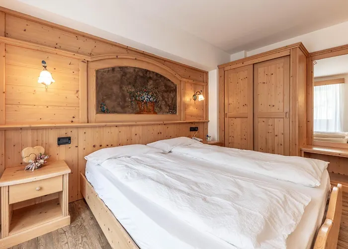 Hotel Siror