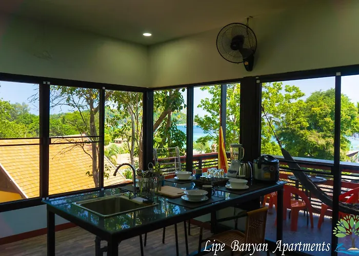 Lipe Banyan Apartments