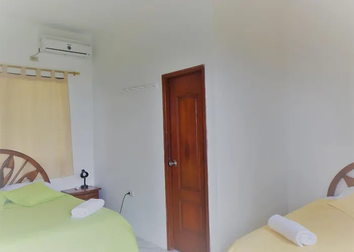 Hotel La Jungla