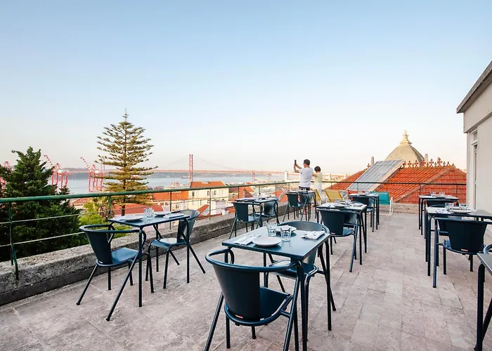 Hotel Cheese & Wine Lapa Lisboa