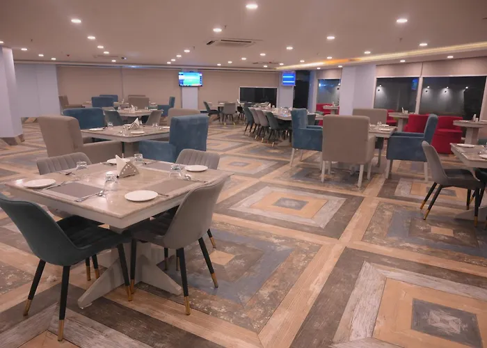 Seven Hills Hotel